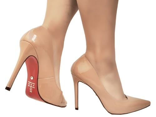 Scarpin Classic verniz nude