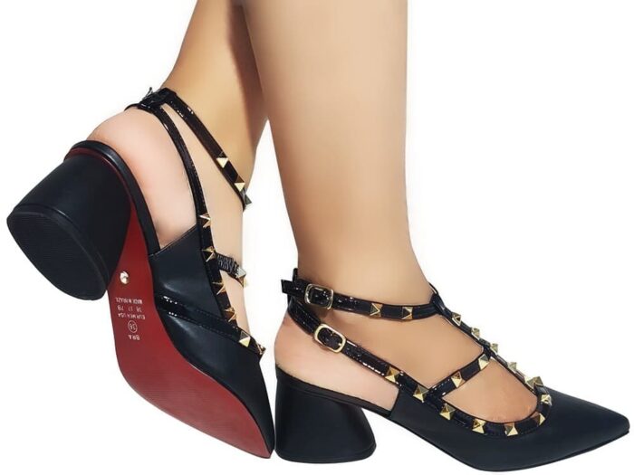 Scarpin Preto Napa e Verniz